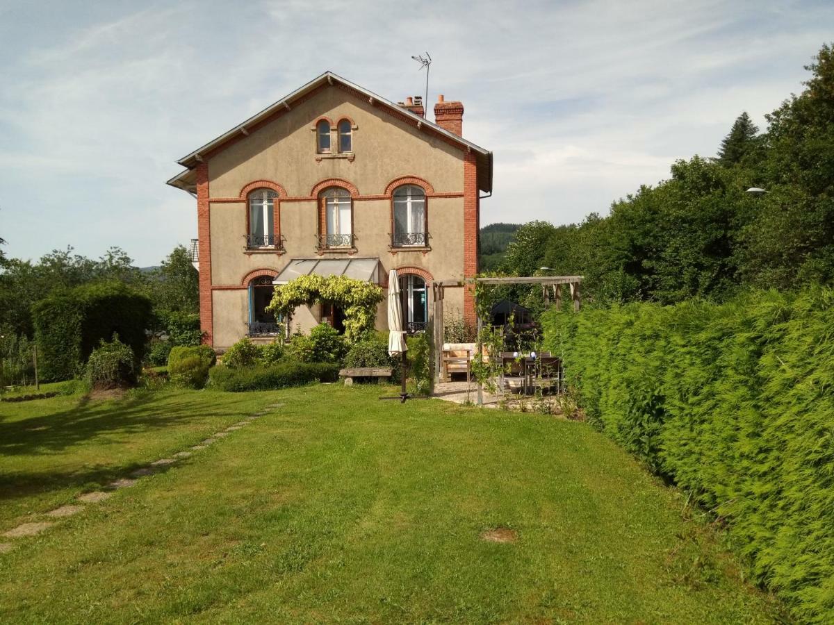 La Maison Du Marchand Peyrat-le-Château Exteriör bild